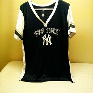 New York Yankees T Shirt Woman's XXL
